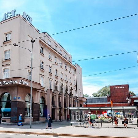 Hotel Palac Elektra 오스트라바 외부 사진